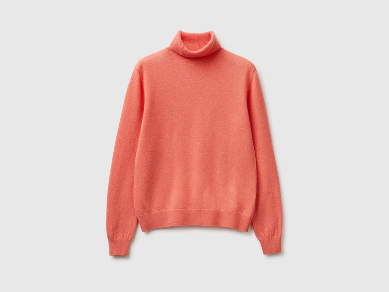 Pfirsichfarbener Rollkragenpullover aus reiner Merinowolle