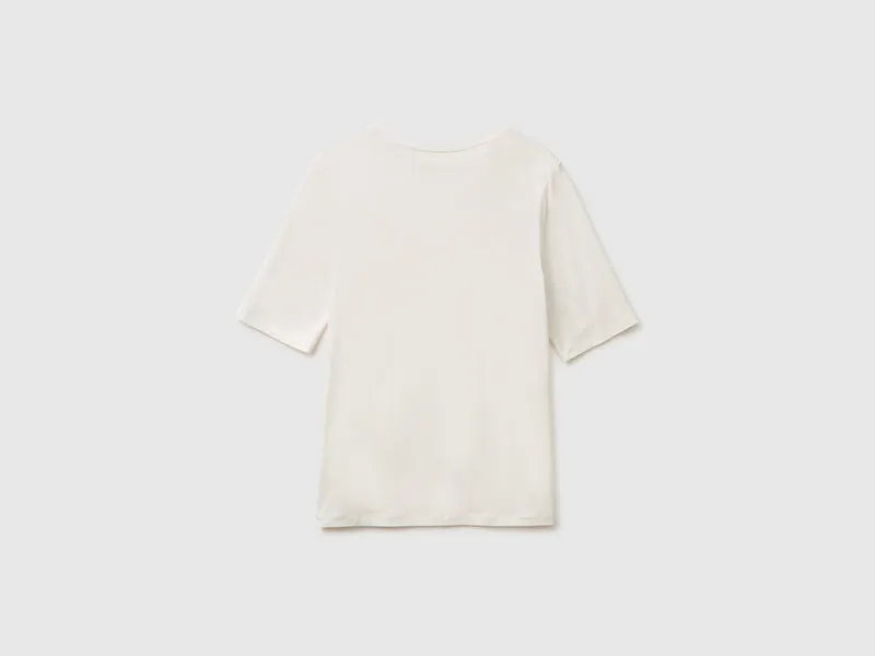 T-Shirt aus Seidenmischgewebe