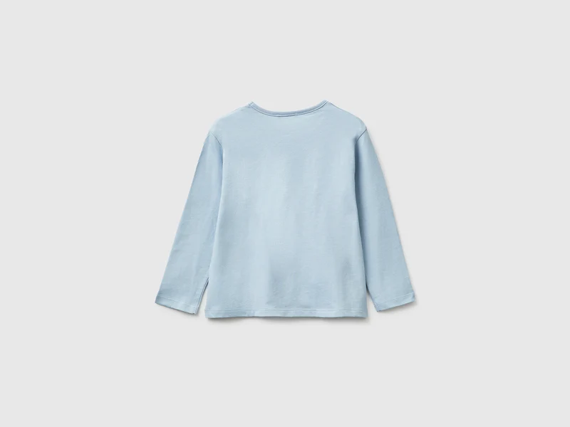 T-Shirt mit Aufdruck und Applikationen