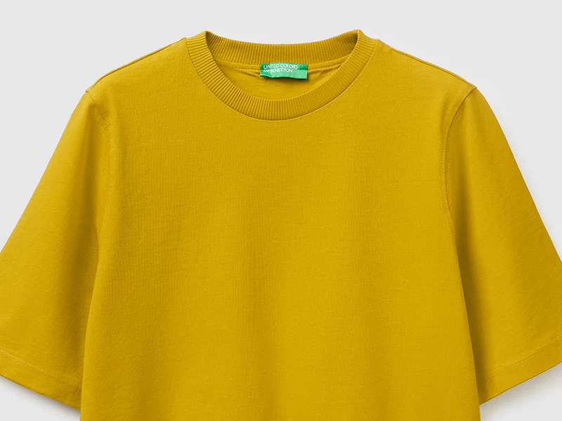 Kastenförmig geschnittenes T-Shirt aus 100 % Baumwolle