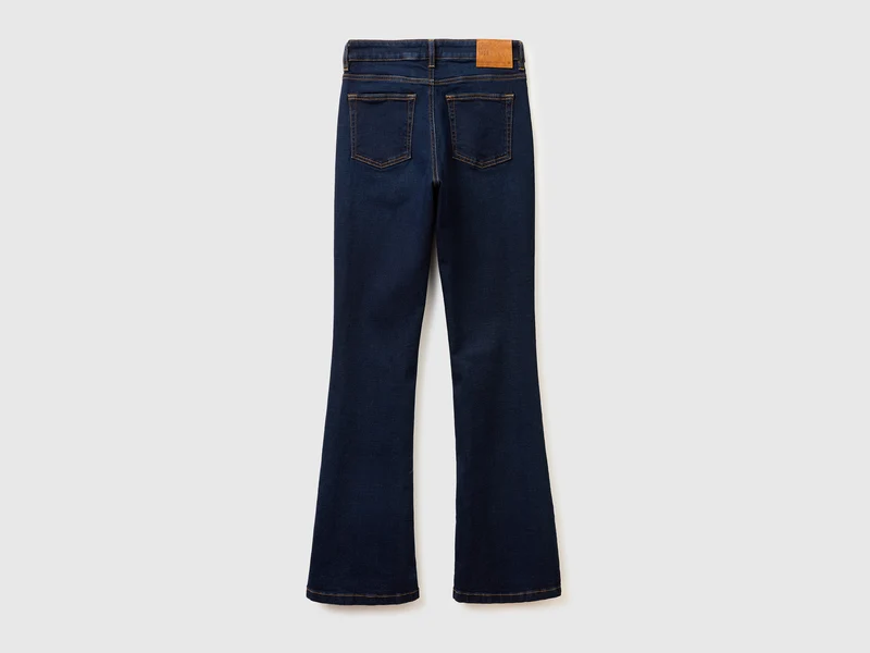 Stretch-Schlagjeans