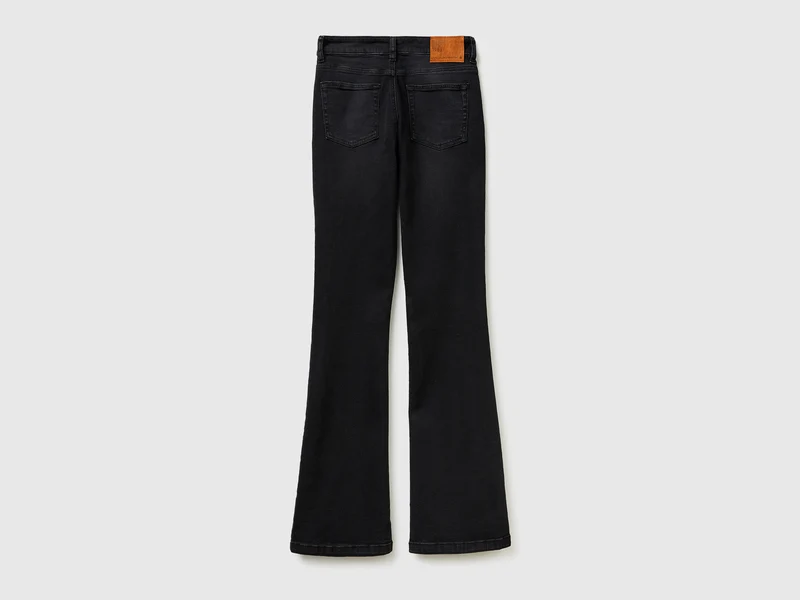 Stretch-Schlagjeans