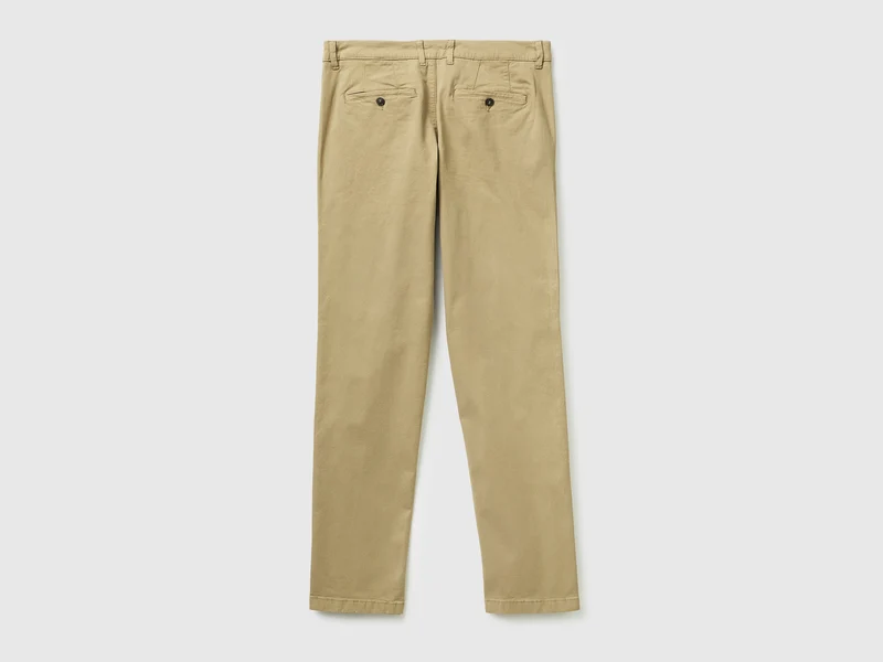 Schmal geschnittene Baumwollchinos
