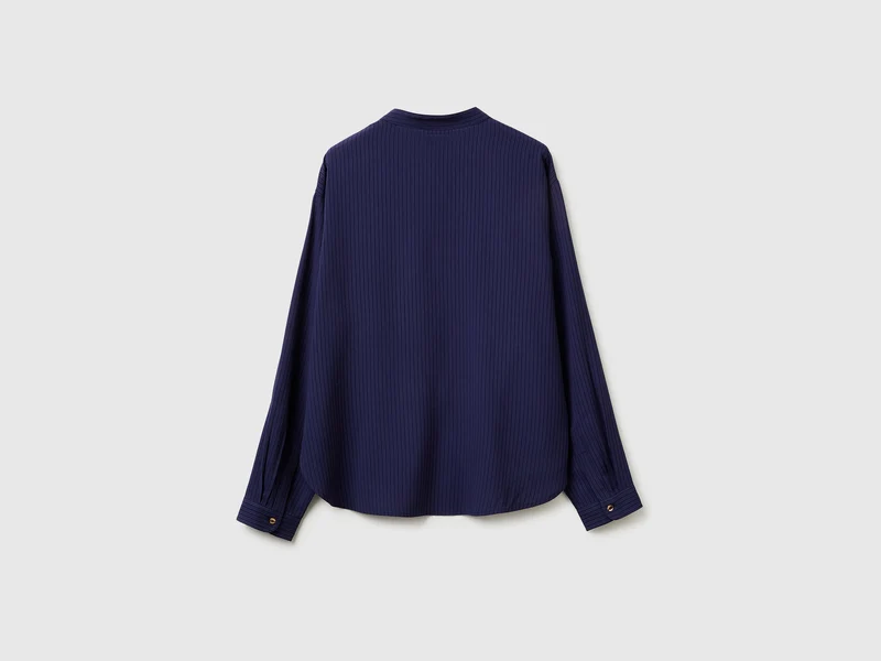 Gestreifte Bluse mit Stehkragen