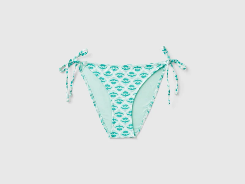Badeslip mit Bändern und Blumendruck