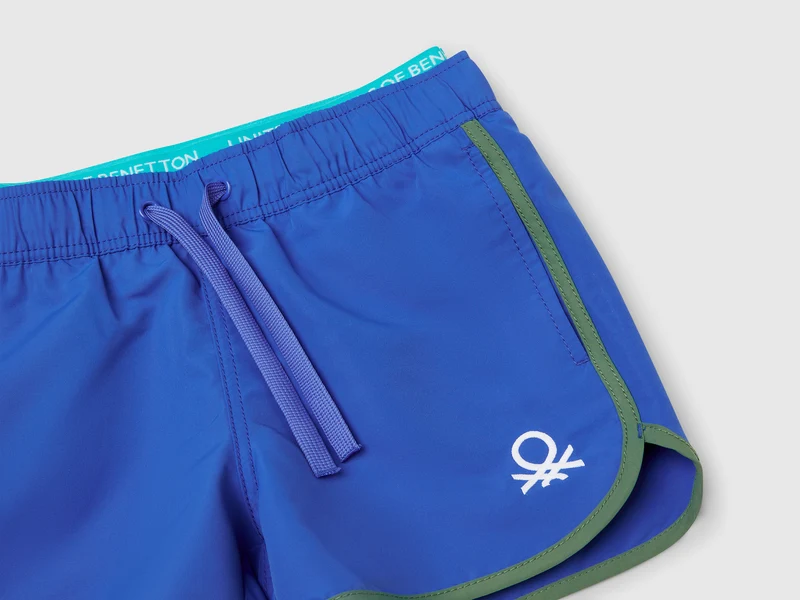 Badeshorts mit Kordelzug