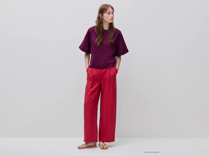 Bluse mit Rundhalsausschnitt aus reinem Leinen