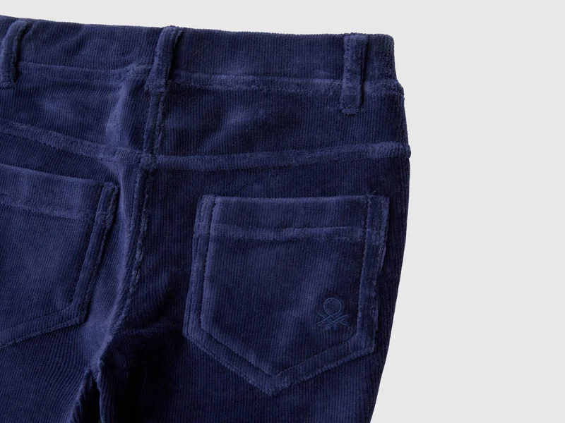 Hose aus geripptem Chenille