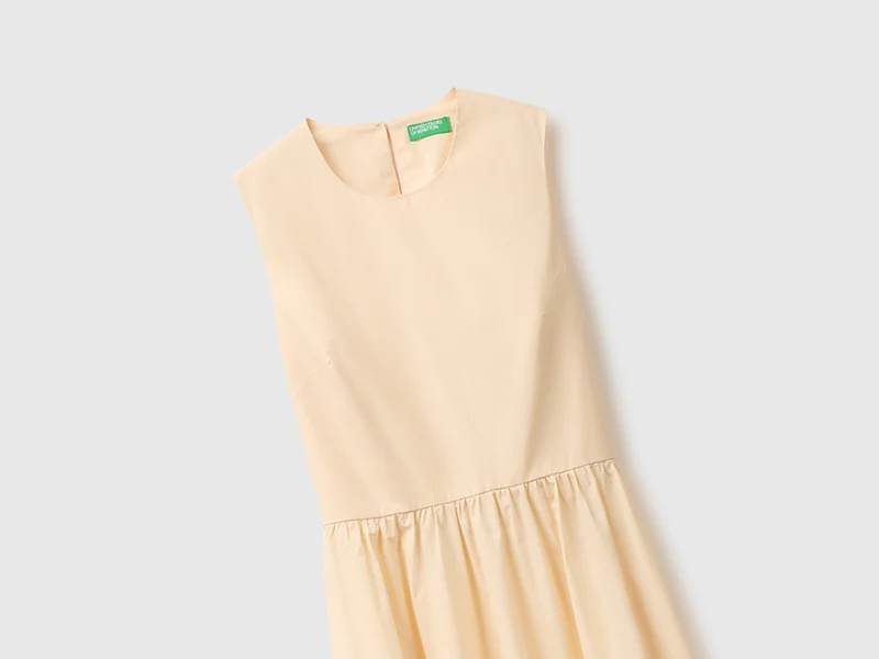 Ärmelloses Midikleid
