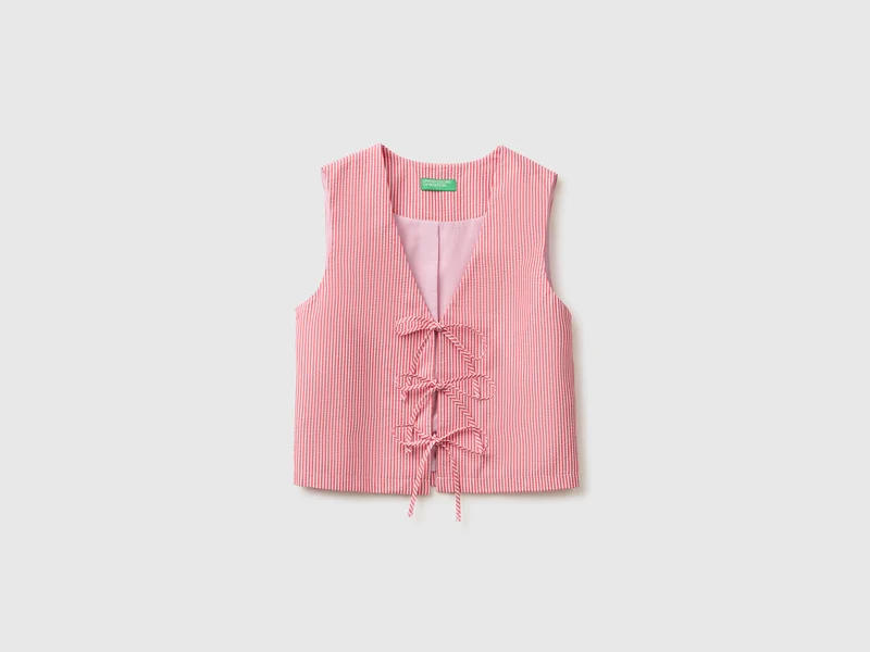 Ärmellose Bluse mit Schnürung
