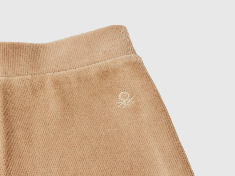 Weite Chenillehose