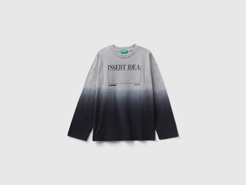 T-Shirt mit Dip-Dye-Behandung und Print