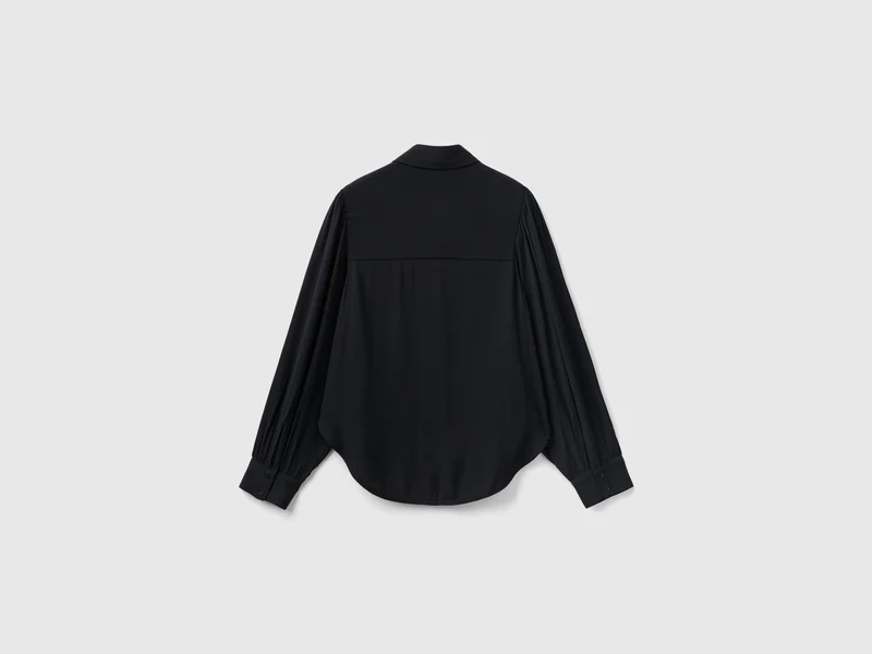 Bluse aus reiner Viskose