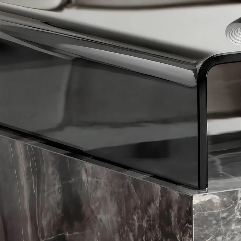 Marble Coffee Table - Elegant Michèle Design