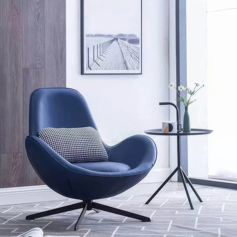 Thérèse Accent Chair - Stylish Living Room Occasional Chair