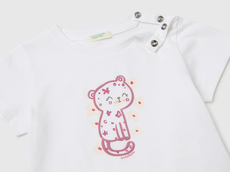 T-Shirt mit Tiermuster