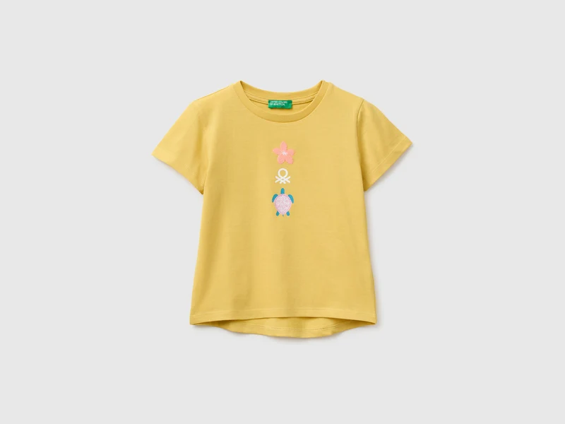 T-Shirt mit Aufdruck und Stickerei