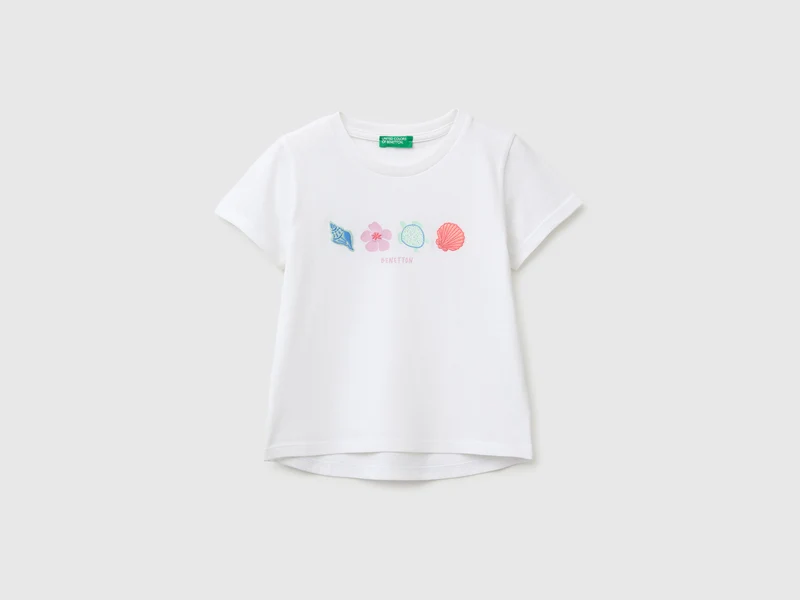 T-Shirt mit Aufdruck und Stickerei