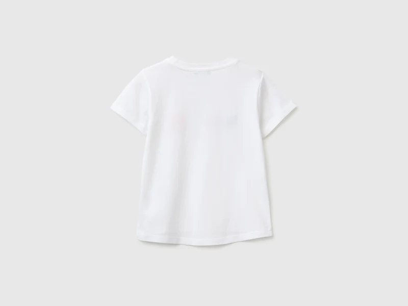 T-Shirt mit Aufdruck und Stickerei