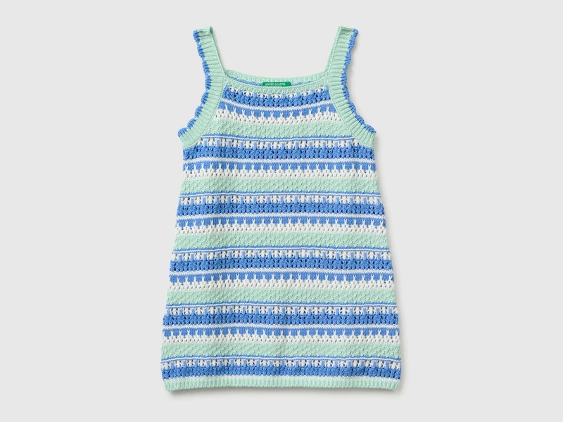 Mehrfarbiges Häkelkleid