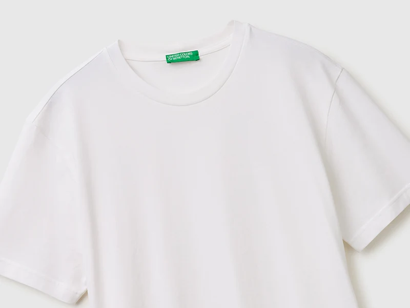 Weißes T-Shirt