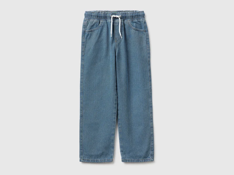Jeans im Jogger-Stil
