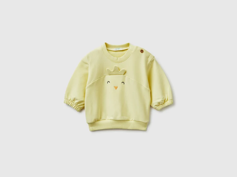 Sweatshirt mit Stickerei und Aufnäher