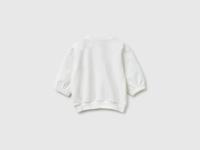 Sweatshirt mit Stickerei und Aufnäher