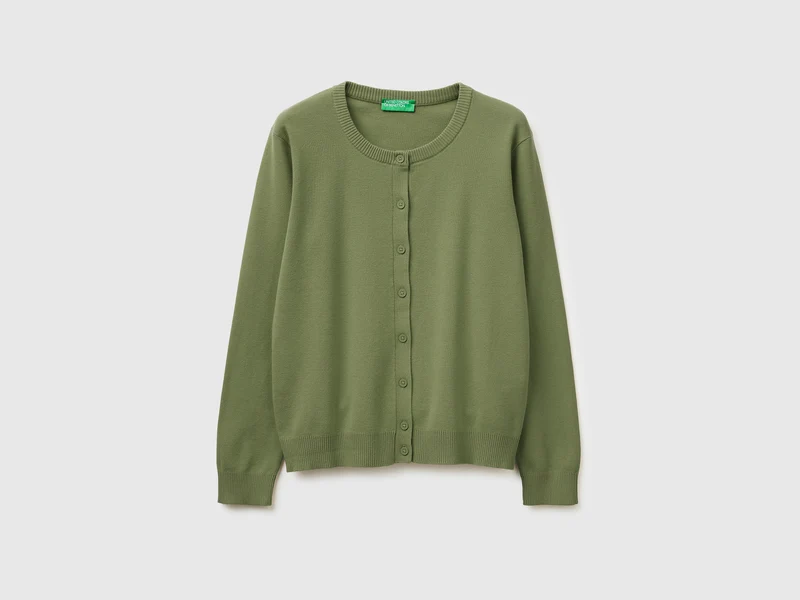 Olivgrüne Strickjacke aus Trikotbaumwolle