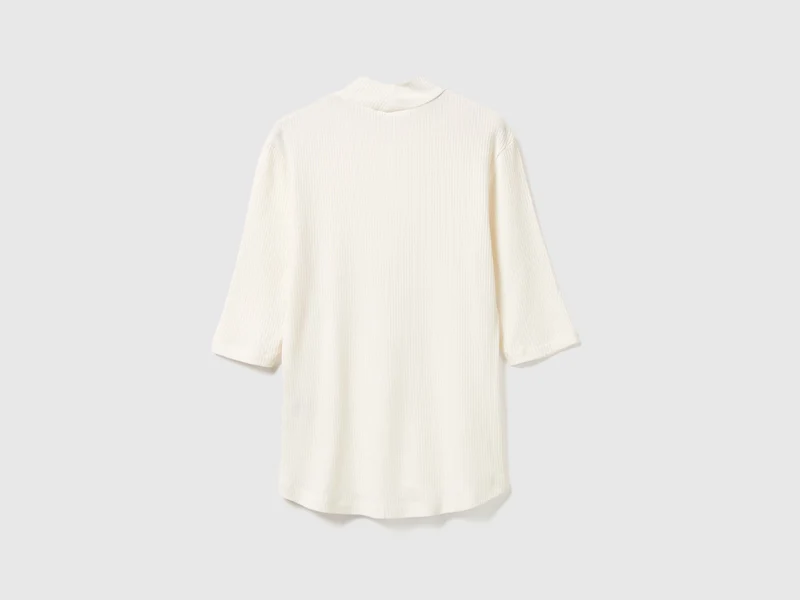 Slim-Fit-T-Shirt