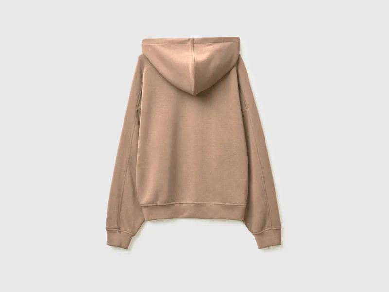 Geschlossener Hoodie