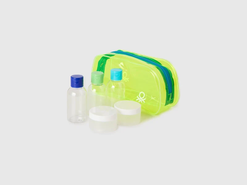 Kleiner Kosmetikkoffer aus PVC