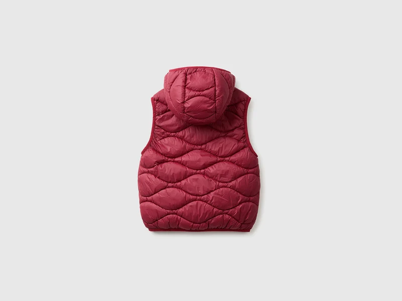 Wattierte, ärmellose Jacke mit Kapuze