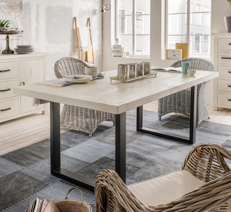 Esstisch 200 x 100 Pinie massiv recycelt white wash / Metallgestell - History