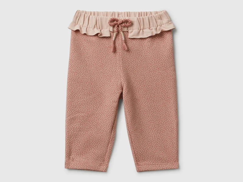 Hose mit Rüschen