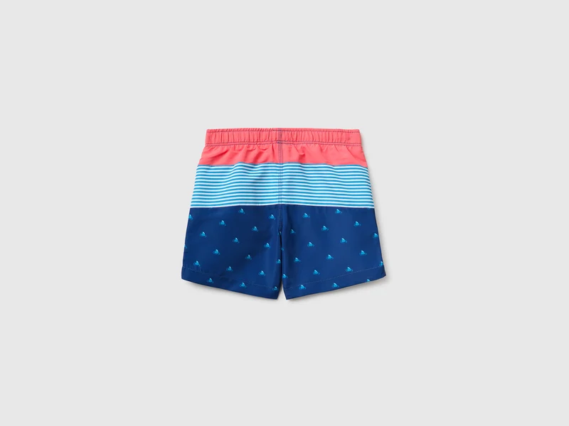 Farbblock-Badeboxershorts mit Prints