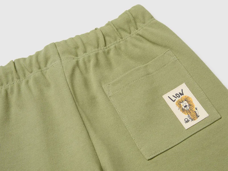 Weiche Bermuda-Shorts