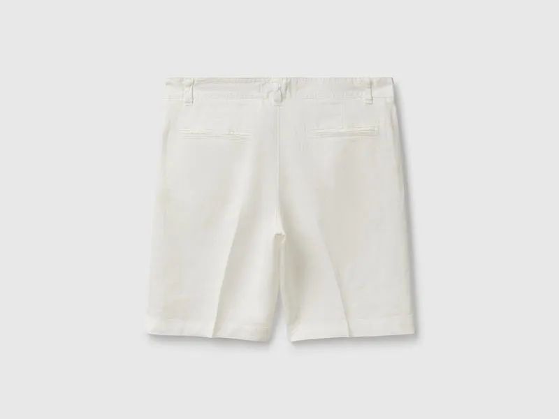 Bermudashorts aus reinem Leinen