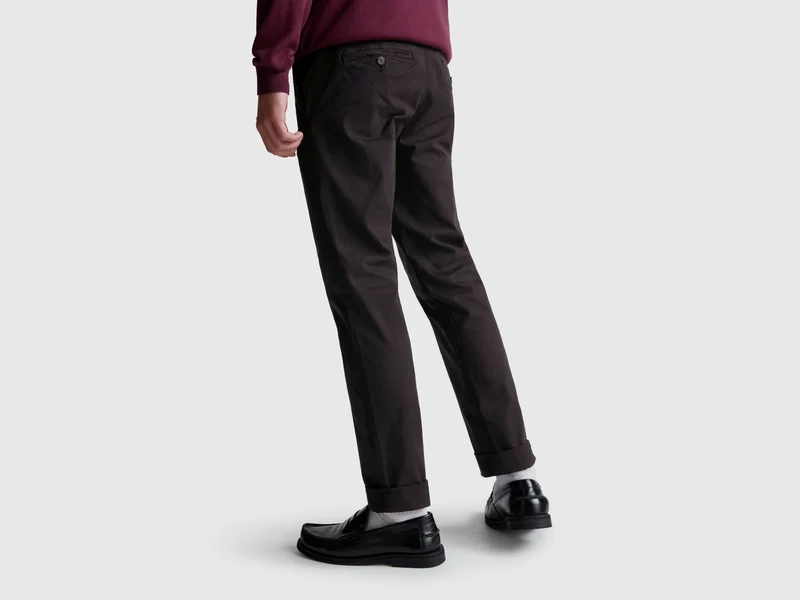 Slim Fit Chinos aus Baumwolle