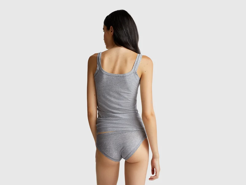 Tanktop aus superelastischer Baumwolle