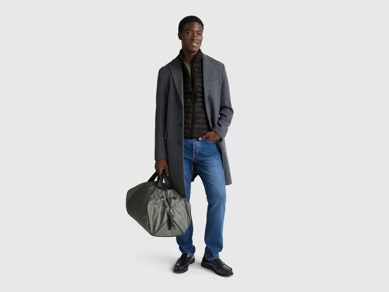 Gefütterte ärmellose Jacke mit normaler Passform