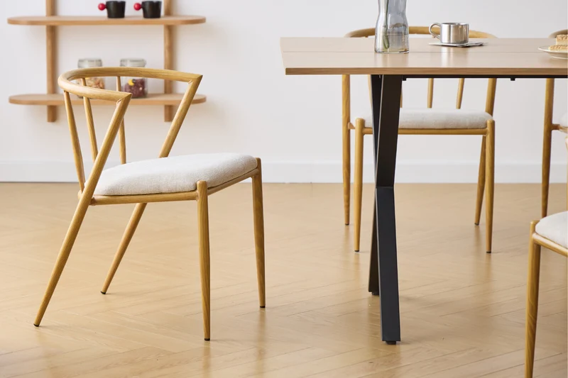 Bella Esszimmerstuhl - Eichenoptik mit beige gepolstertem Sitz