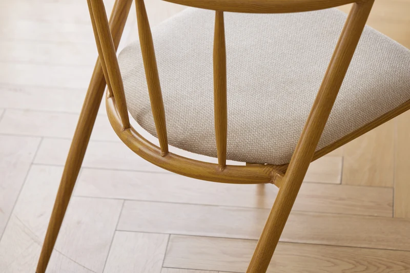 Bella Esszimmerstuhl - Eichenoptik mit beige gepolstertem Sitz