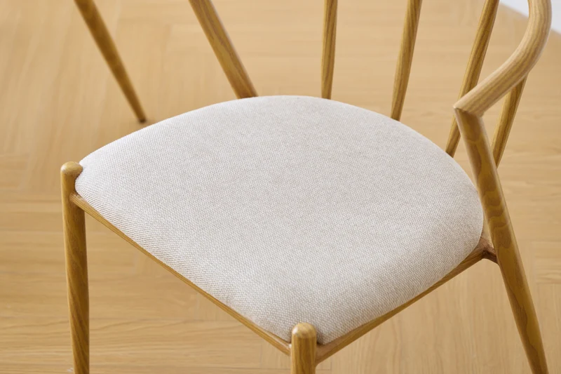 Bella Esszimmerstuhl - Eichenoptik mit beige gepolstertem Sitz
