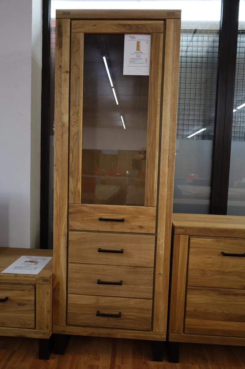 Tv-Kommode + Soft-Close + Front Massiv Holz Eiche +großer Stauraum