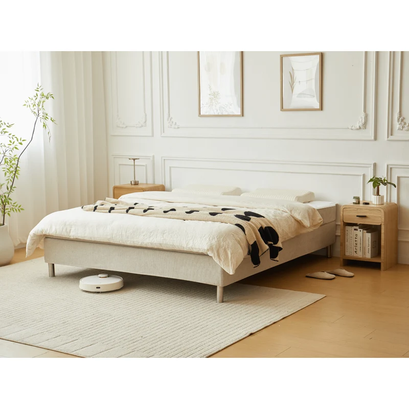 Boxspringbett in Beige 180x200 cm mit 4 cm PU-Schaum-Topper, inkl. Bettbeine in Chrom