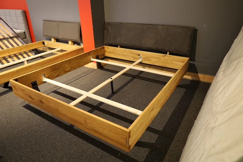 Rahmenbett Bett Boxspringbett Wildeiche massiv