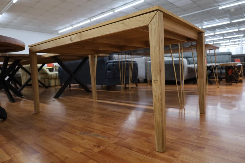 Esstisch Tisch + Füße Massivholz Eiche + Neu auf Lager