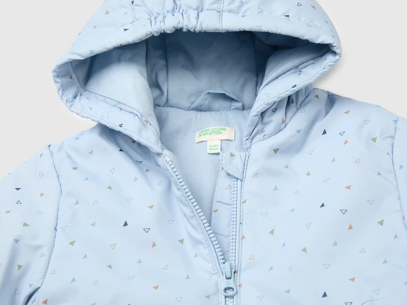 Gemusterte Jacke mit Kapuze