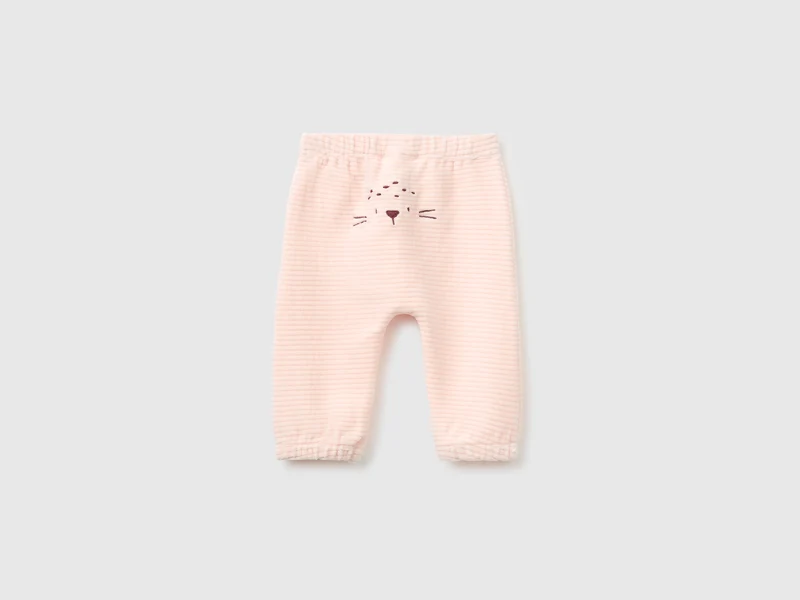 Chenille-Hose mit Stickerei